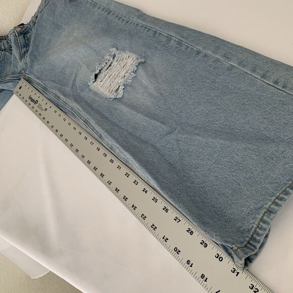 White Fox Jeans Women M Wide Leg Light Wash Blue Denim Distressed 30x31 Baggy - Picture 11 of 11